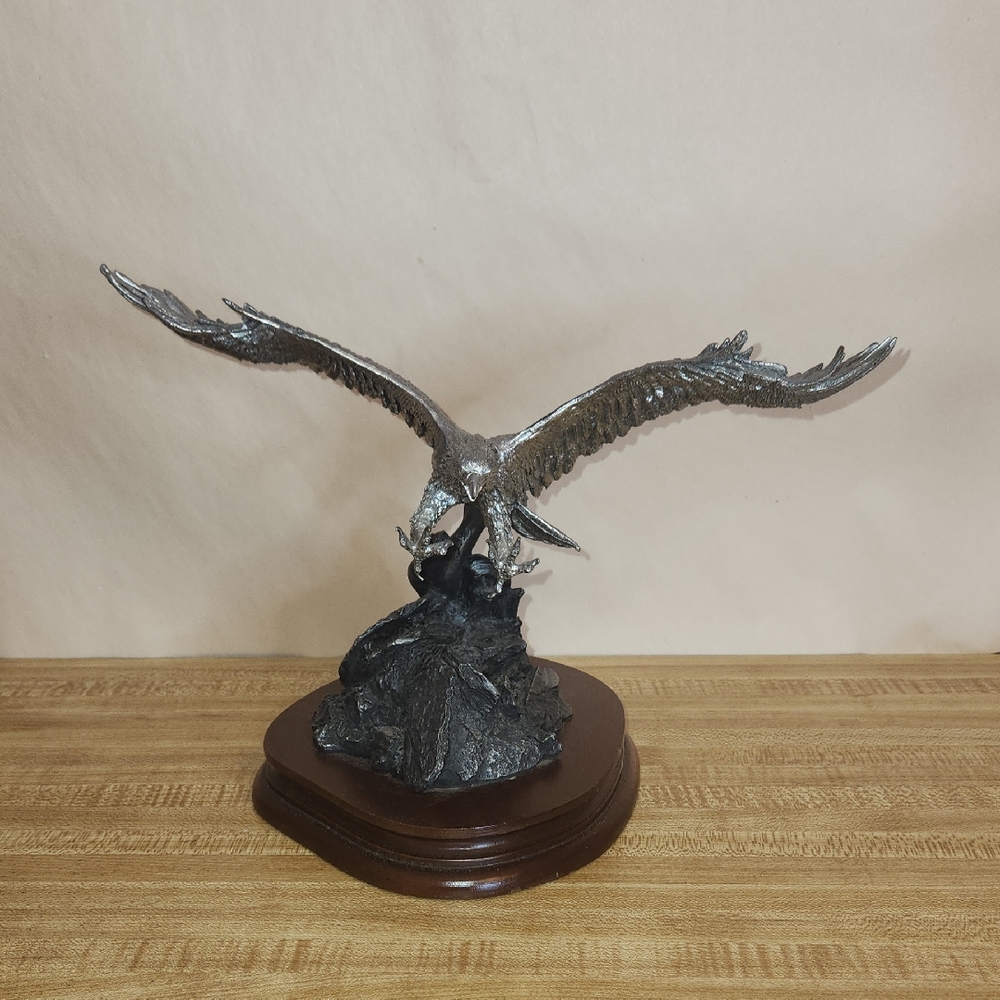 Chilmark Fine Pewter sculpture titled "Triumphant Glory" by George De Lodzia